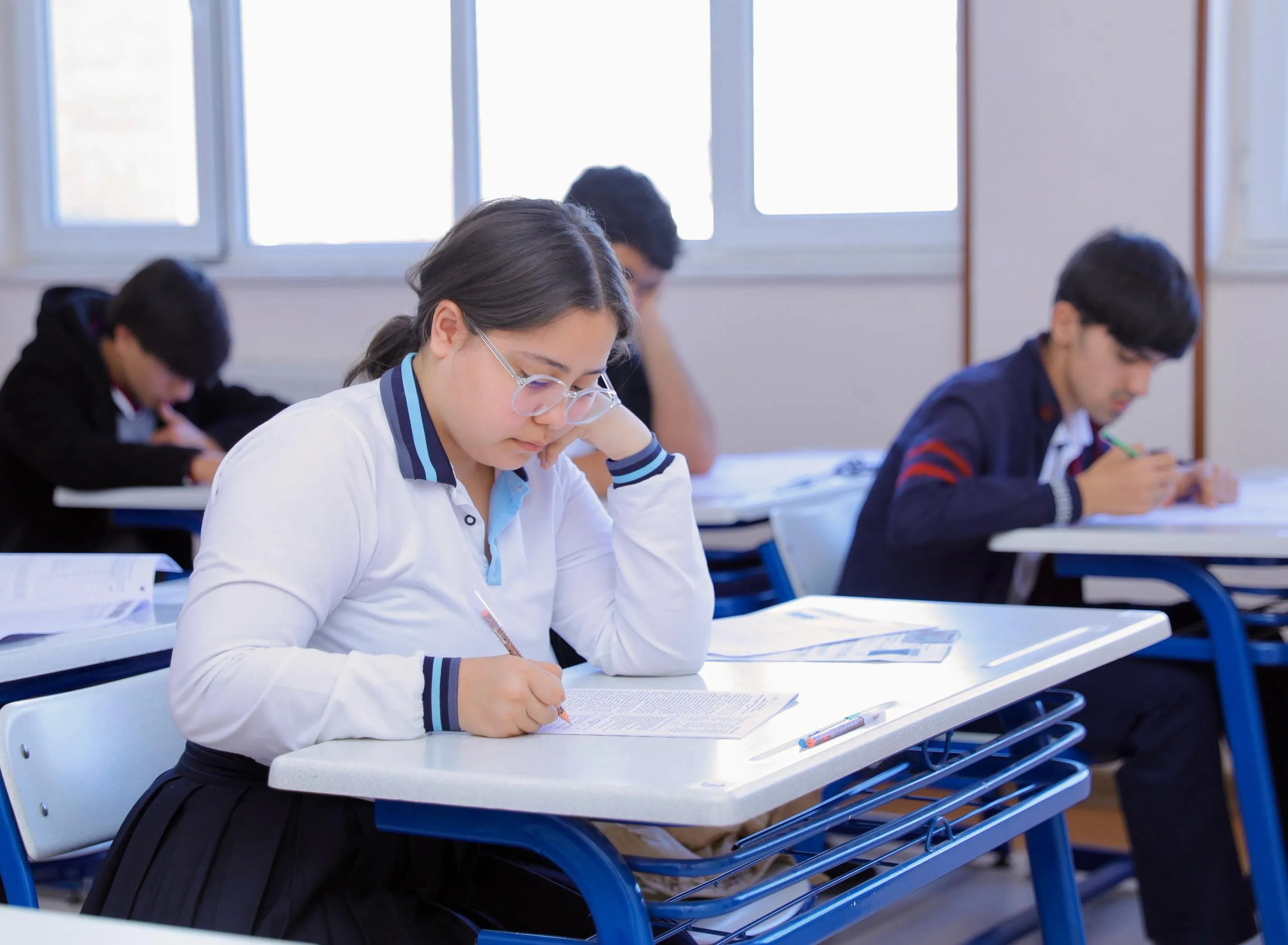 Martın 9-da buraxılış imtahanı keçiriləcək şəhər və rayonların SİYAHISI